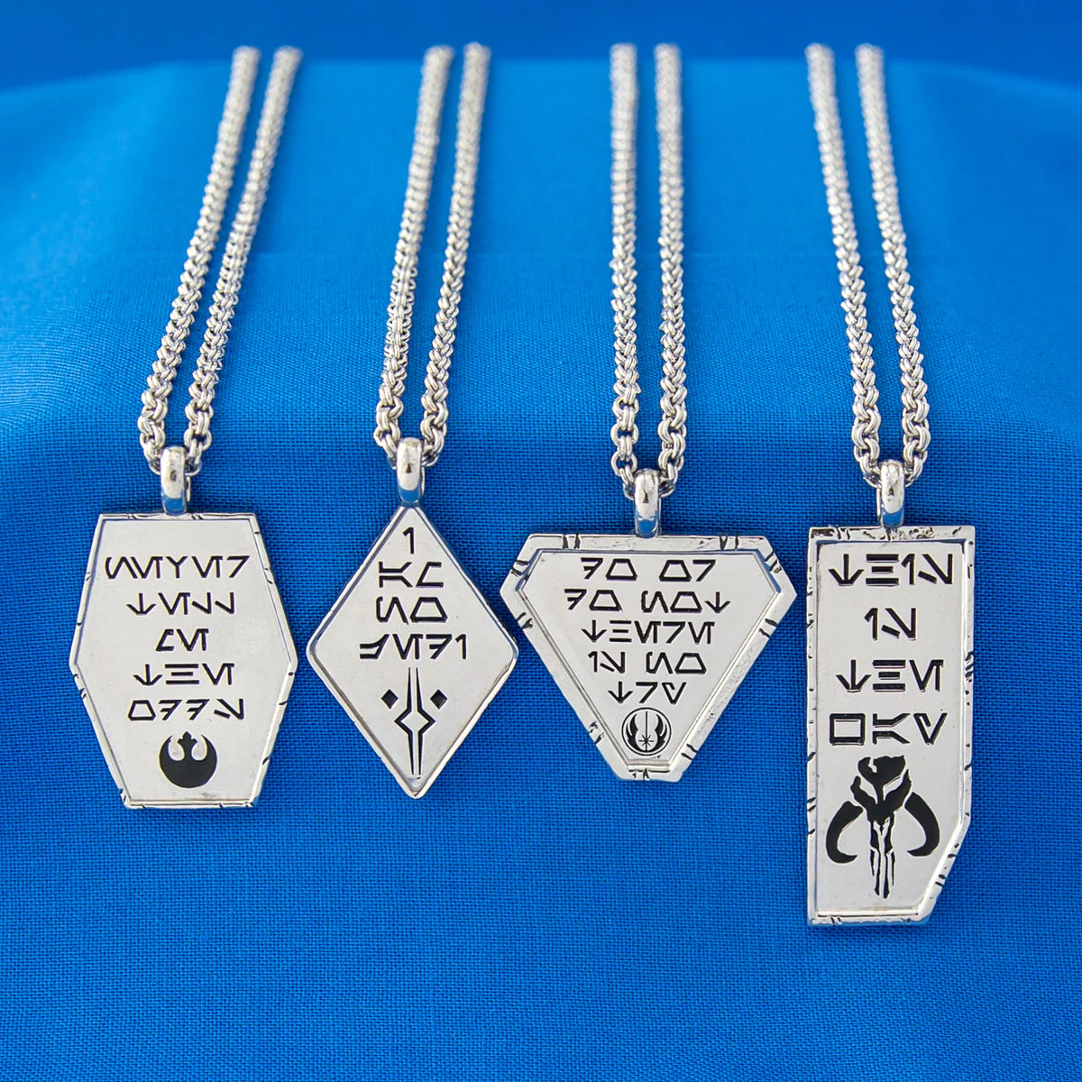 Star Wars x RockLove This is the Way Galactic Forge Necklace - Image 8